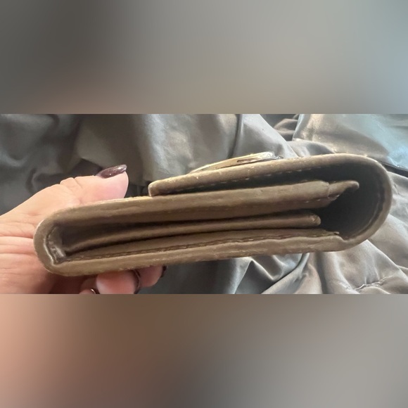 Gucci Wallet - Picture 3 of 8